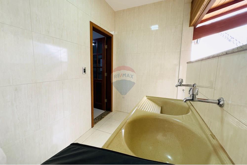 Casa - Venda - Juiz de Fora , Minas Gerais - CASA-23.jpg - Lavanderia - 860211123-10