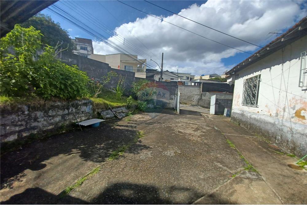 Casa - Venda - Juiz de Fora , Minas Gerais - jardim - Quarto de família - 860231017-141