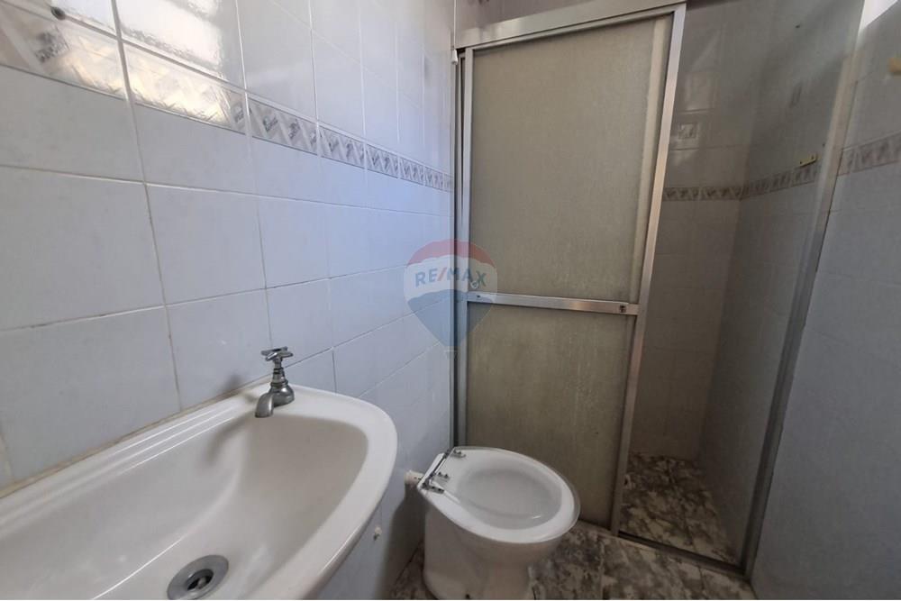 Casa Comercial - Alugar - Juiz de Fora , Minas Gerais - Banheiro Quarto Externo 2A.jpeg - 860361010-479