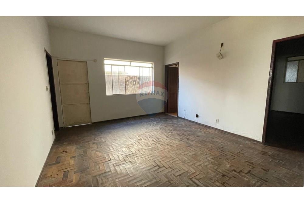 Casa - Venda - Juiz de Fora , Minas Gerais - WhatsApp Image 2025-06-23 at 09.01.13 (32).jpeg - Sala de jantar - 860381054-4