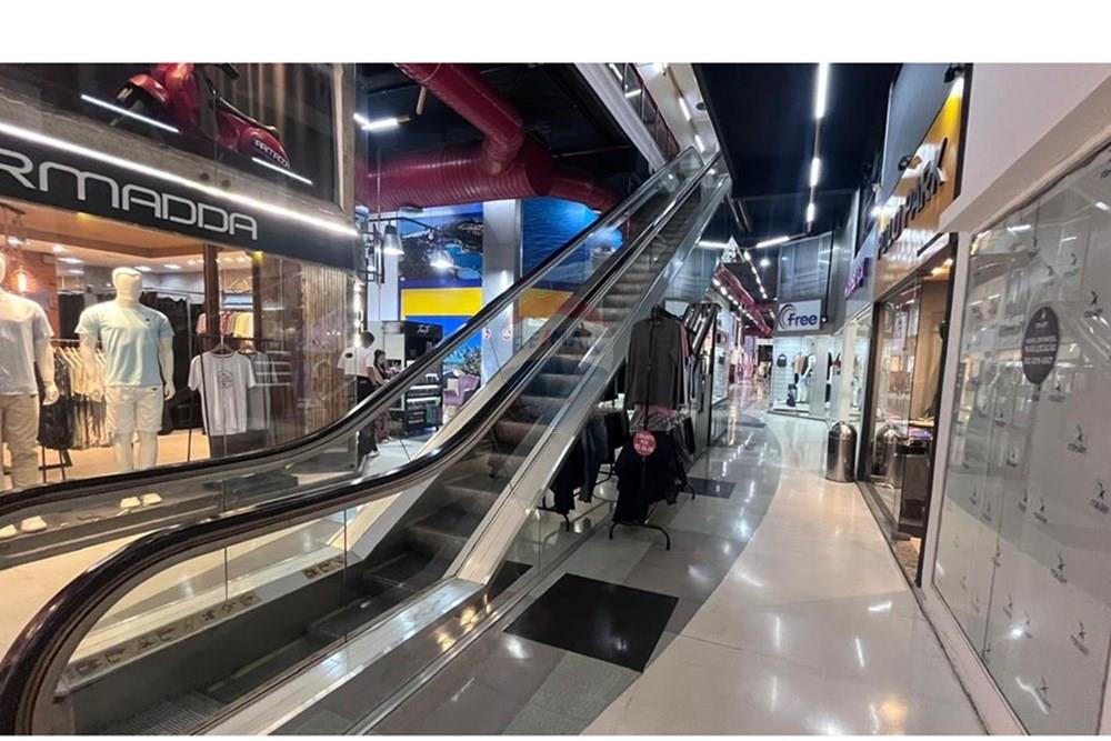 Loja em Shopping - Alugar - Juiz de Fora , Minas Gerais - 870ed305-eea5-465f-b700-5134b41884a0 - Copia.JPG - Corredor - 860431024-266