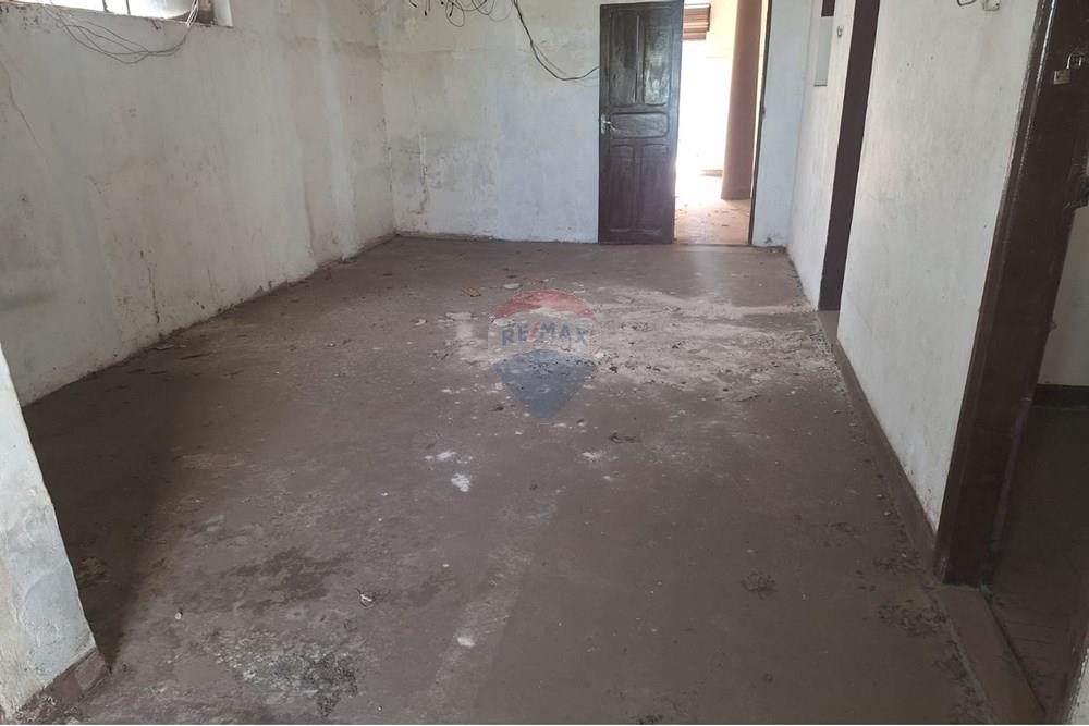 Ponto Comercial/ Loja - Venda - Conselheiro Lafaiete , Minas Gerais - Imagem do WhatsApp de 2025-10-08 à(s) 11.40.02_09d7c966.jpg - 860421004-1252