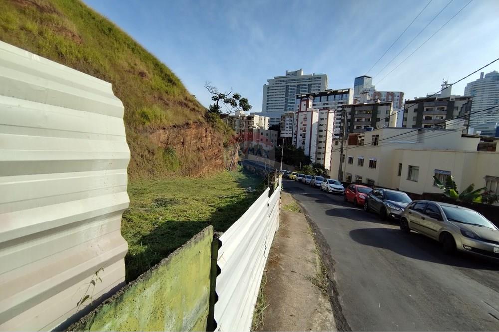 Kommerciel - Jord - Juiz de Fora , Minas Gerais - BR - 504899281_10036200579750029_4995245070416995338_n.jpg - 860301018-215