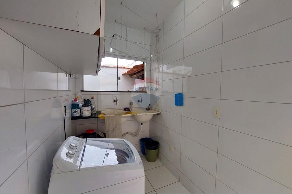 Casa - Venda - Juiz de Fora , Minas Gerais - WhatsApp Image 2025-01-15 at 15.47.56 (4).jpeg - Área de serviço - 860241100-37