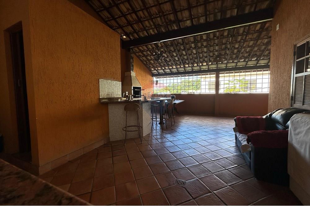 Casa - Venda - Muriaé , Minas Gerais - WhatsApp Image 2025-07-15 at 15.59.10 (2).jpeg - 860371007-79