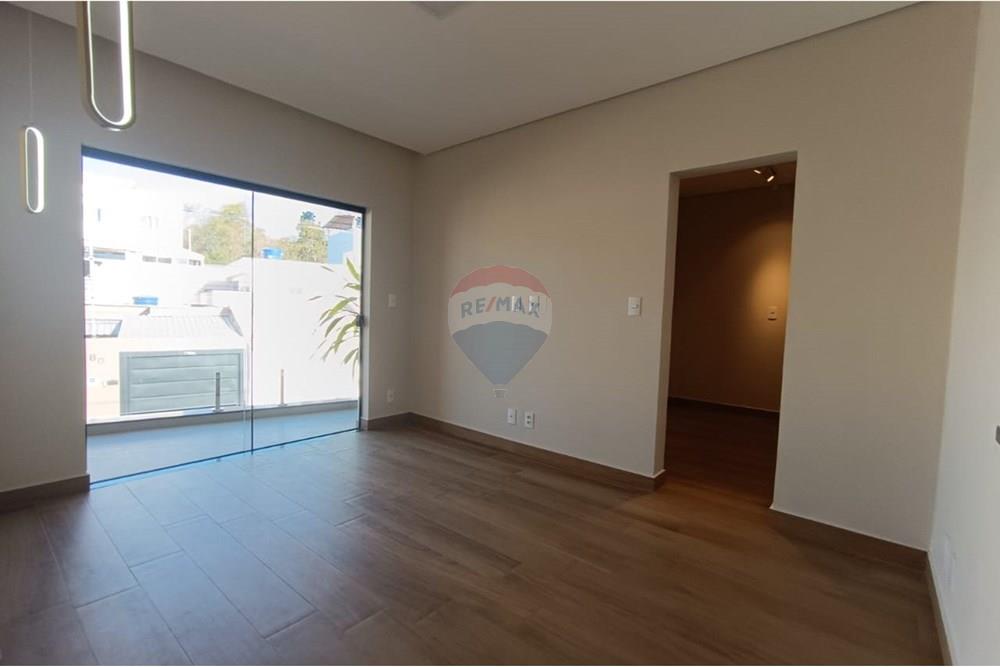 Casa - Venda - Conselheiro Lafaiete , Minas Gerais - 457b208b-10ad-4cad-8b12-9eff51a84fef.jpg - 860421022-152