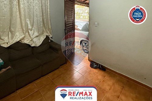 Venda-Casa-Rua Lagoa Formosa , 65  - Santa Terezinha , Patos de Minas , Minas Gerais , 38700322-870631011-51