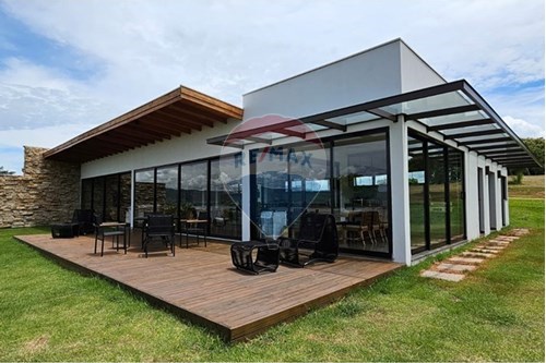 Venda-Casa de Campo-Delfinópolis , Minas Gerais , 37910000-870721004-1