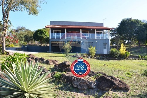 Venda-Casa de Condomínio-Alameda João de Barro , 350  - Centro , Brumadinho , Minas Gerais , 35460000-870421052-42