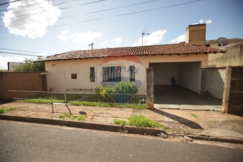Venda-Casa-Urciano Lemos , Araxá , Minas Gerais , 38181126-870431039-32