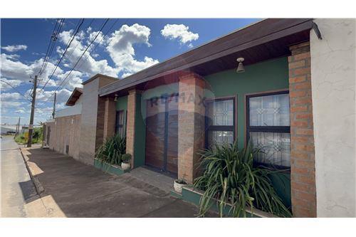 Venda-Casa-Vila Fertiza , Araxá , Minas Gerais , 38184242-870431039-45