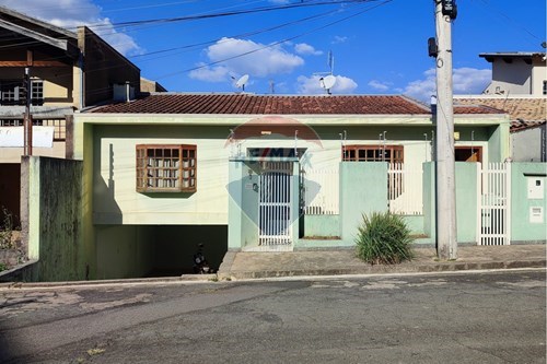 Venda-Casa-Rua Caracas , 219  - próximo ao Europa  - Jardim Novo Mundo , Poços de Caldas , Minas Gerais , 37701374-870361062-8