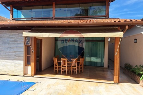 Venda-Casa-Avenida João Moreira Sáles , 490  - de frente a Área II da CBMM  - Arasol , Araxá , Minas Gerais , 38182264-870431004-121