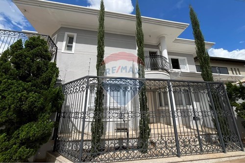 Venda-Casa-Alameda Inácio Paes Leme , 60  - Centro , Araxá , Minas Gerais , 38184016-870431004-89