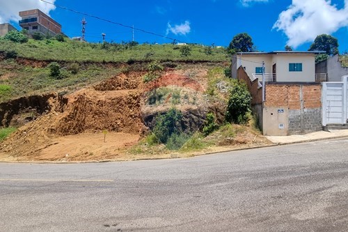 Venda-Terreno-Vereador Dgeney Diniz de Melo , lote 03  - Caixa de água DMAE  - Jardim Bandeirantes , Poços de Caldas , Minas Gerais , 37706131-870361008-84