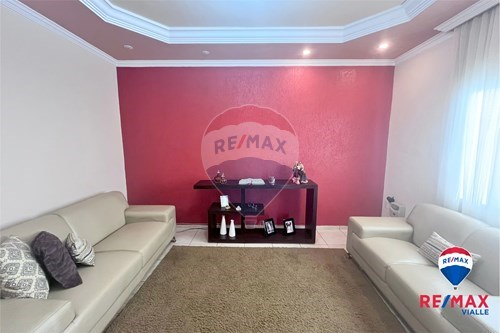 Venda-Casa-Rua Pará , 984  - Jardim Colégio de Passos , Passos , Minas Gerais , 37900224-870731003-8