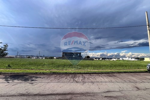 Venda-Terreno-Rua K , Lote 06, quadra J  - Vila das Artes , Araxá , Minas Gerais , 38182746-870431039-37