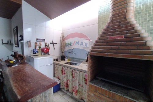 Venda-Casa-Rua Américo Vespúcio , 28  - Açaí  - Bom Retiro , Ipatinga , Minas Gerais , 35160212-870711007-2