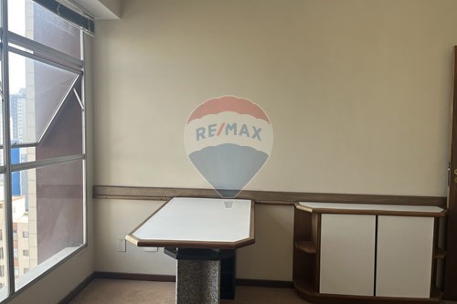 Venda-Cj. Comercial/ Sala-Rua dos Timbiras , 1936  - Esquina rua Rio de Janeiro  - Lourdes , Belo Horizonte , Minas Gerais , 30140069-870241100-95