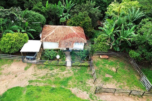 Venda-Chácara / Sítio / Fazenda-Avenida Prefeito Aracely de Paula , 1710  - OLIVEIRAS/VENTANIA  - Zona Rural , Araxá , Minas Gerais , 38184023-870431045-24