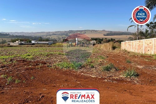 Venda-Chácara / Sítio / Fazenda-BR 354 , 0  - Centro , Patos de Minas , Minas Gerais , 38700000-870631001-289