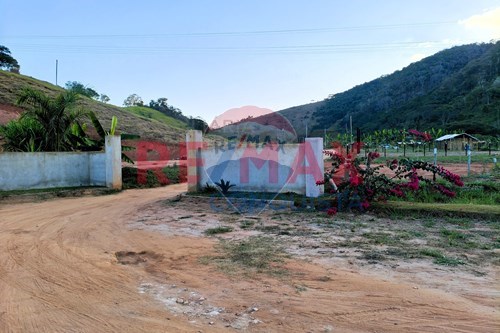 Venda-Chácara / Sítio / Fazenda-Córrego do Mexerico , s/n  - Estrada Ipanema a Conceição de Ipanema  - Centro , Conceição de Ipanema , Minas Gerais , 36947000-870451001-144