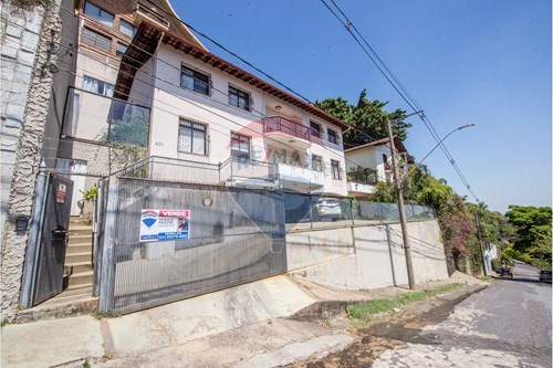 Venda-Casa-Rua Aldo Cassilo , 621  - Próximo a Praça da Bandeira  - Mangabeiras , Belo Horizonte , Minas Gerais , 30210-330-870371002-29