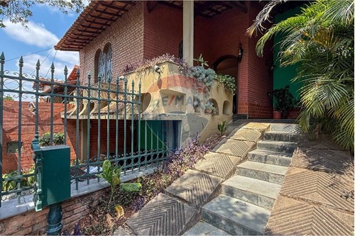 Venda-Casa-Rua Santos , 1436  - Próximo à Praça Apa  - Jardim América , Belo Horizonte , Minas Gerais , 30421422-870351012-222