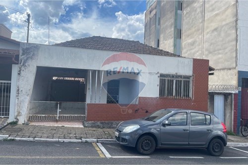 Venda-Casa-Rua Nossa Senhora da Conceição , 268  - Centro , Araxá , Minas Gerais , 38183-216-870431045-45