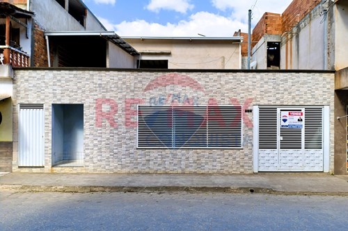 Venda-Casa-Rua Teofilo Fernandes , 131  - Saida para Manhuaçu  - Centro , Ipanema , Minas Gerais , 36950000-870451001-140