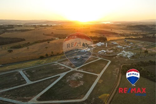 Venda-Terreno-Estrada Glória/Delfinópolis Km 02 , lote 134  - CONDOMÍNIO MORADAS DA SERRA  - Centro , São João Batista do Glória , Minas Gerais , 37920000-870731001-74