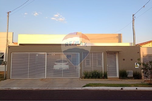 Venda-Casa-Vila Arquelau , Uberaba , Minas Gerais , 38071180-870291025-123