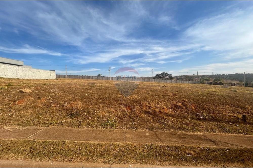 Terreno - Venda - Araxá , Minas Gerais - 2454c489-6176-4e1a-835d-8de547402510.jpeg - 870431001-150