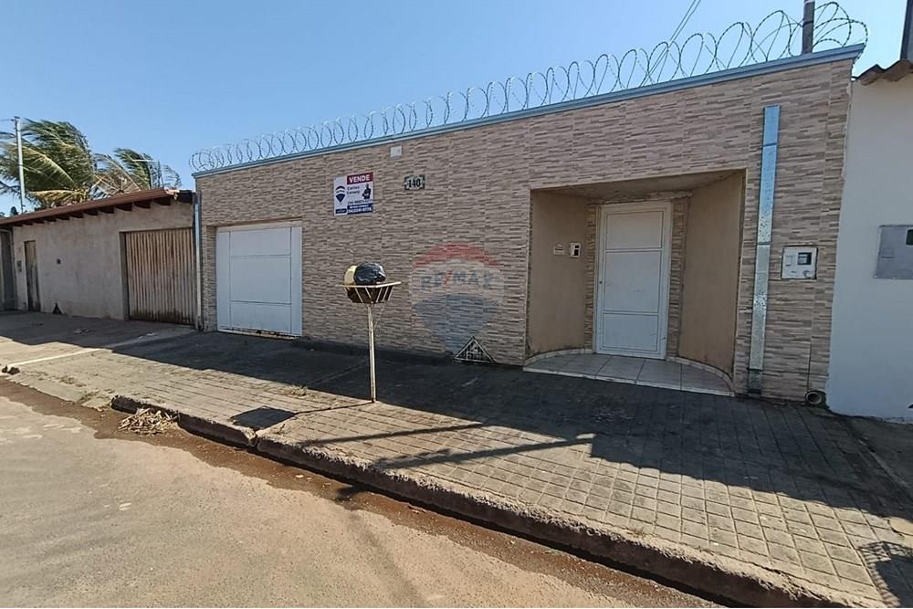 Casa - Venda - Araguari , Minas Gerais - WhatsApp Image 2025-09-09 at 14.56.44.jpeg - 870441010-111