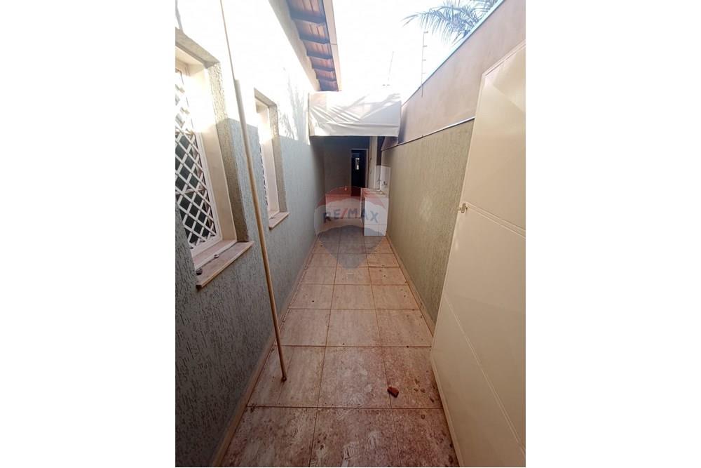 Casa - Venda - Uberaba , Minas Gerais - 23 Casa Venda 590 mil no Fabrício em Uberaba na Remax 870291025-111.jpeg - 870291025-111