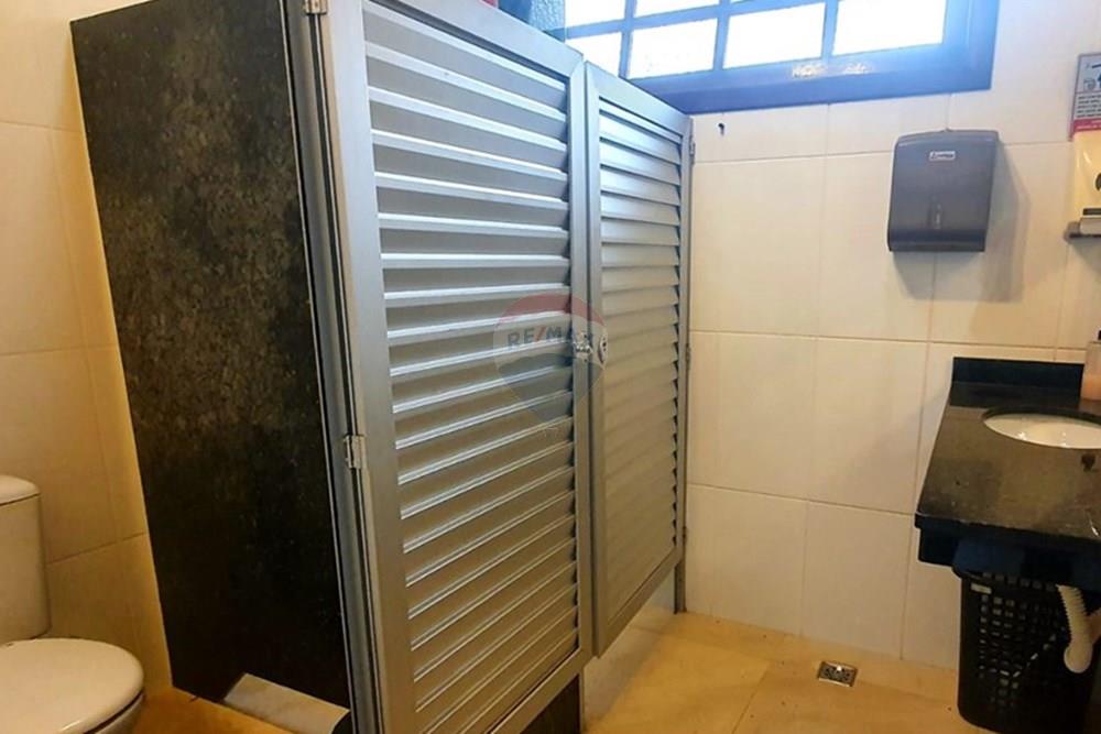 Chácara / Sítio / Fazenda - Venda - Nova Lima , Minas Gerais - Foto Sítio salão de festa banheiro feminino campo do Pires.jpg - 870241097-13