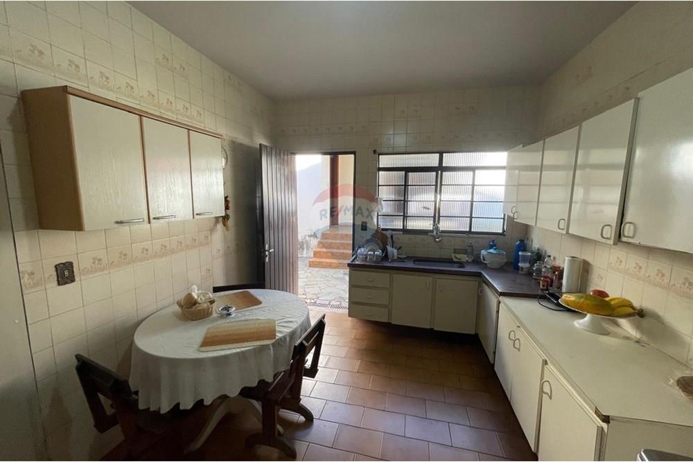 Casa - Venda - Araxá , Minas Gerais - 07.jpg - 870431045-51