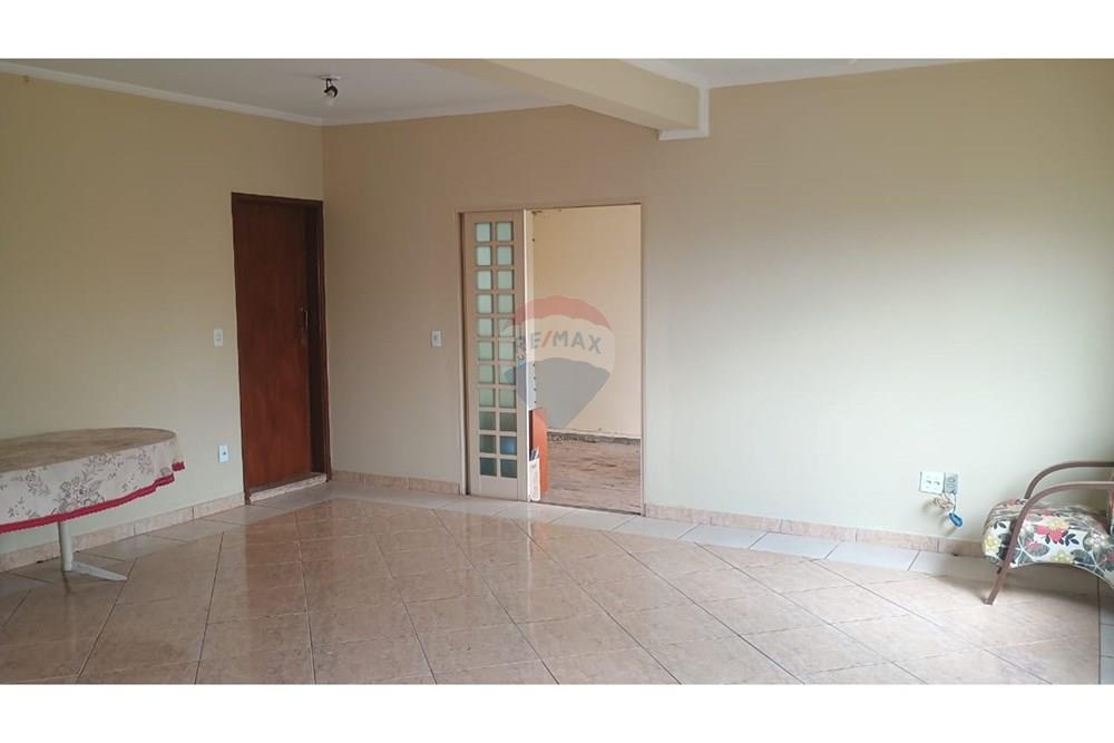 Casa - Venda - Uberaba , Minas Gerais - WhatsApp Image 2025-10-30 at 20.40.28.jpeg - 870291032-10