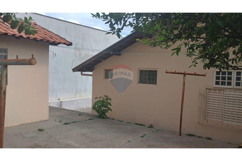 Casa - Venda - Uberaba , Minas Gerais - WhatsApp Image 2025-10-30 at 20.41.25.jpeg - 870291032-10
