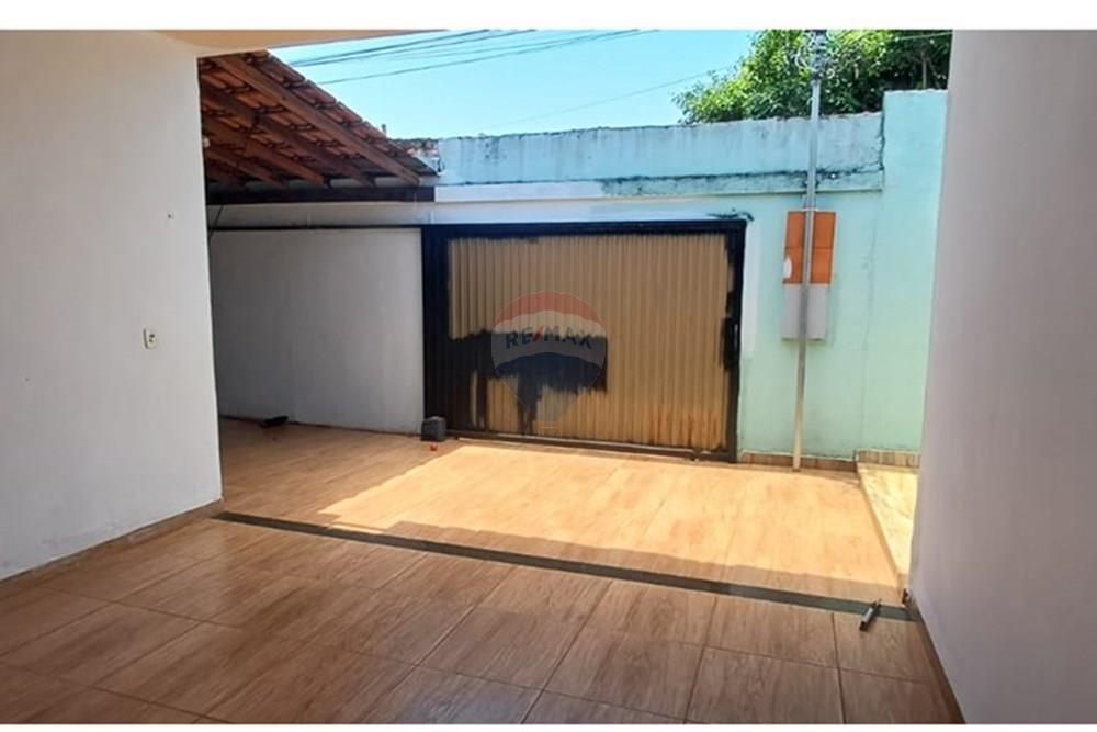 Casa - Venda - Ituiutaba , Minas Gerais - WhatsApp Image 2025-10-17 at 13.45.33 (15).jpeg - 870771004-3