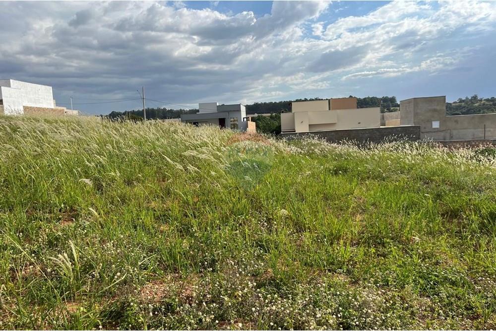 Terreno - Venda - Araxá , Minas Gerais - TERRENO RODRIGO 2.jpeg - 870431054-1