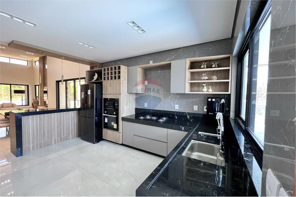 Casa - Venda - Capitólio , Minas Gerais - Imagem do WhatsApp de 2025-10-16 à(s) 15.36.28_4f83130e.jpg - 870731003-33