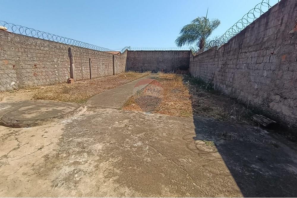 Casa - Venda - Araguari , Minas Gerais - WhatsApp Image 2025-09-09 at 14.59.35.jpeg - 870441010-111