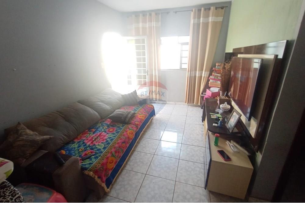 Casa - Venda - Uberaba , Minas Gerais - 05 Casa Venda 350 mil no Beija Flor em Uberaba na Remax 870291025-128.jpeg - 870291025-128