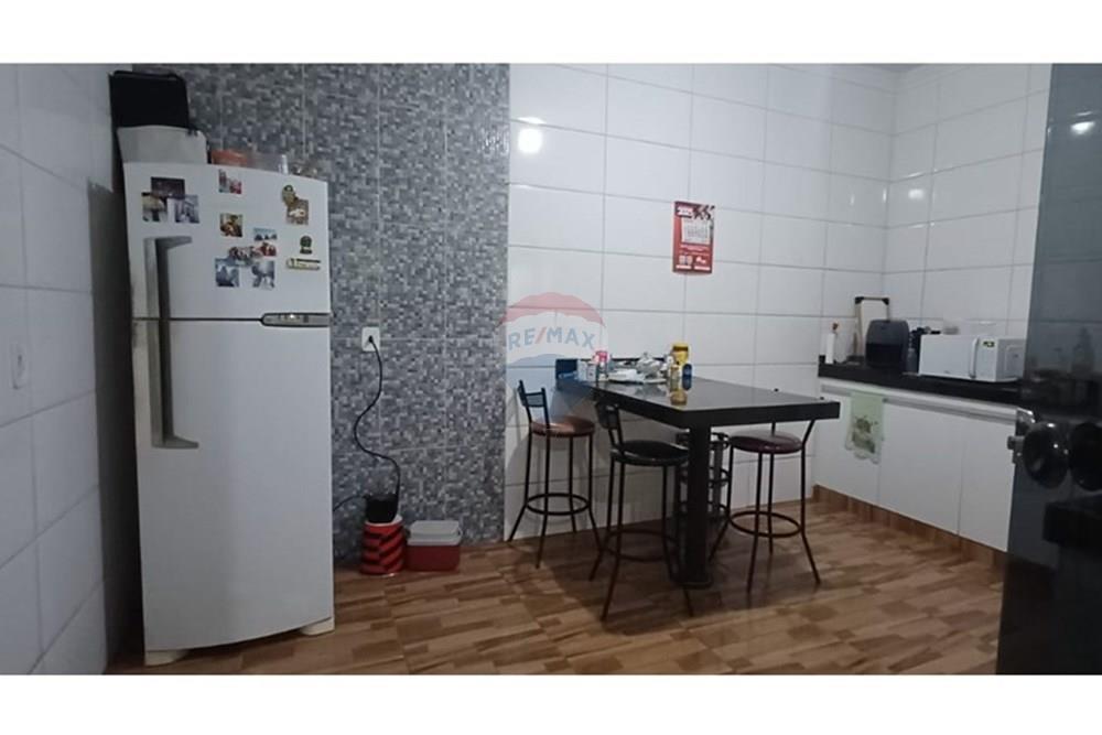 Casa - Venda - Ituiutaba , Minas Gerais - WhatsApp Image 2025-10-17 at 13.45.32 (13) - Copia.jpeg - 870771004-4