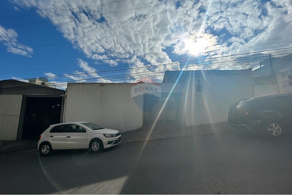 Galpão - Venda - Belo Horizonte , Minas Gerais - retirar a placa da f2.jpg - 870251107-8