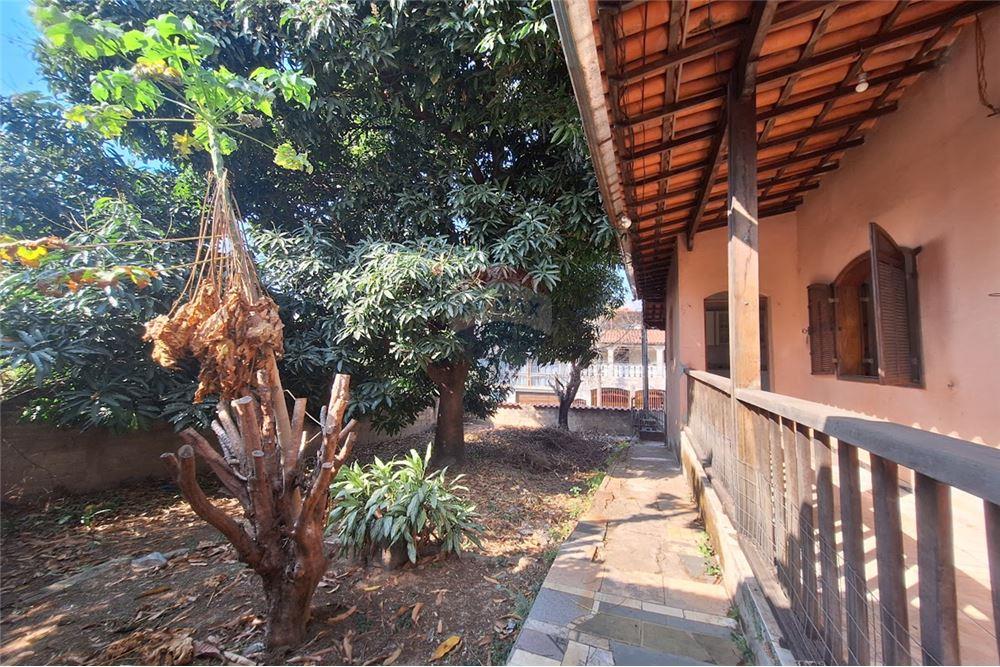 Casa - Venda - Belo Horizonte , Minas Gerais - 24 - 870411036-72