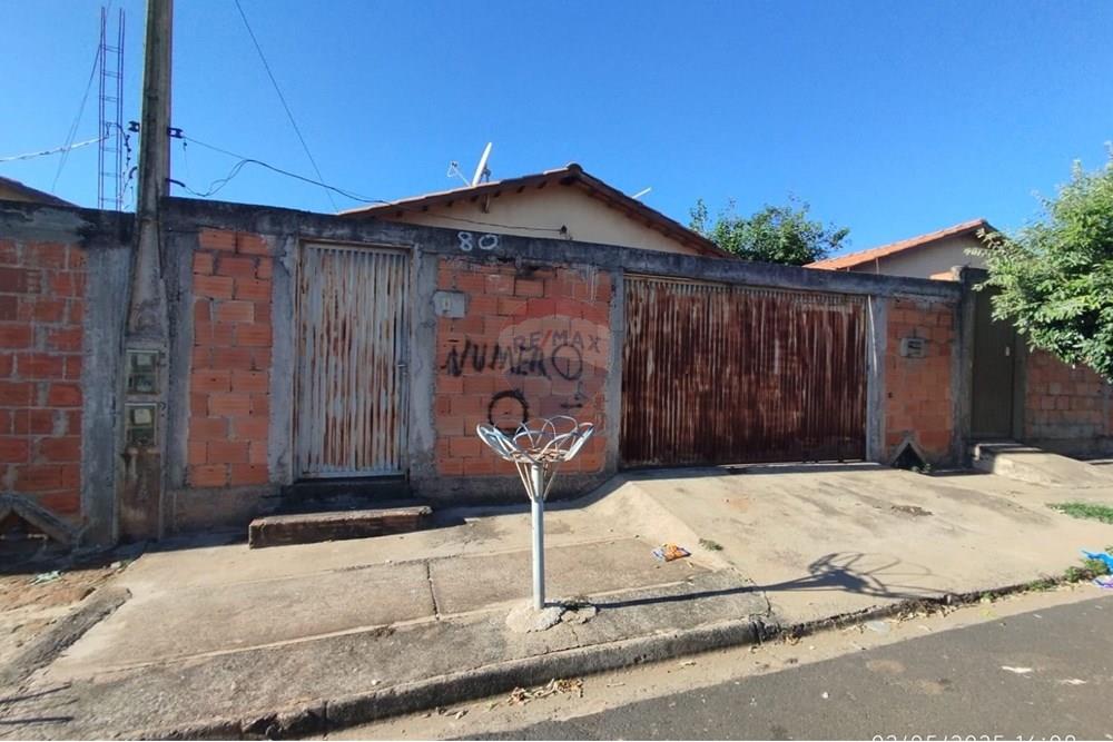 Casa - Venda - Araguari , Minas Gerais - WhatsApp Image 2025-05-09 at 16.21.52 (1).jpeg - 870441010-98