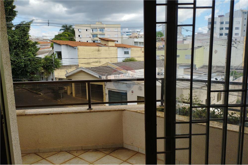 Apartamento - Venda - Uberlândia , Minas Gerais - Sacada - 870381023-19