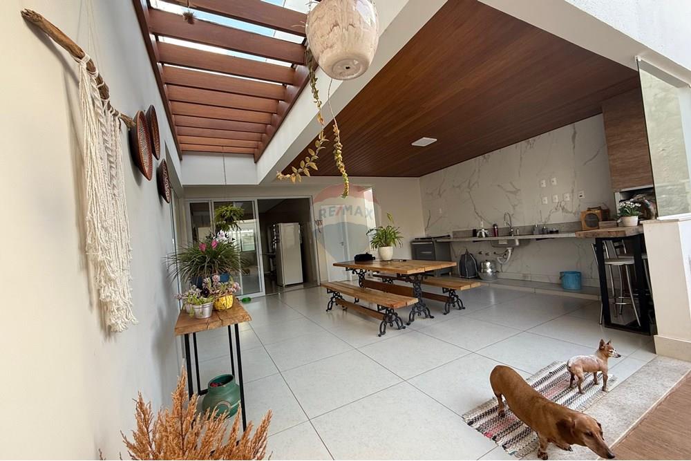 Casa - Venda - Araxá , Minas Gerais - WhatsApp Image 2025-10-02 at 12.25.16.jpeg - 870431031-53